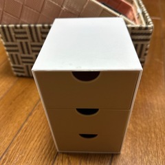 【お取引中】収納バスケット・小物入れの画像