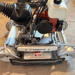 岩手　共立 自走式傾斜地草刈機 AZ850A スパイダーモア 4WD 法面 畦 田 草刈り 除草 KIORITZ 引き取り限定の画像