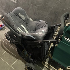 エアータイヤ式三輪ベビーカー　マキシコシ付きの画像