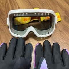 雪遊び　子供用ゴーグル　グローブの画像