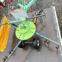 岩手　スター　MGR2220 1連　ジャイロレーキ　ジョイント付き　ジャイロテッダ　牧草　集草機　トラクター　パーツ　中古 現状渡し　の画像