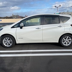 🌟県内諸費用込最安値✨H30ノートe-Power🎉人気No.1パールホワイト☝️車検2年付き・新品国産タイヤの画像