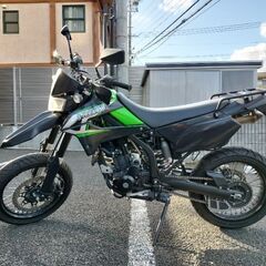 Kawasaki D-TRACKER X FI車