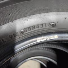 195/65R15 ブリジストン　ルフトRV履き古したタイヤ四本の画像