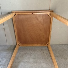 【281】ナチュラル木製正方形ダイニングテーブルの画像