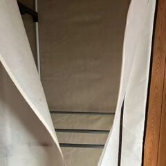 パイプハンガーラック　カバー付き　必要な方に差し上げます。の画像