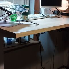 美品　Steelcase スチールケース　Migration  定価約18万円　電動昇降デスク　の画像