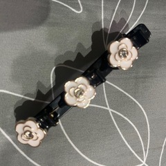 3連ヘアクリップの画像