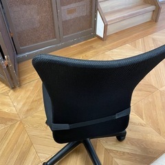 オフィスチェアの画像