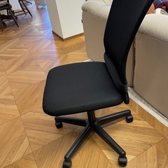 オフィスチェアの画像