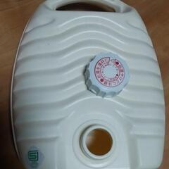 湯タンポ２個の画像