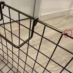 金属製のカゴの画像