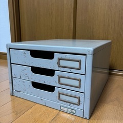 事務用品　スチール製レターケース3段