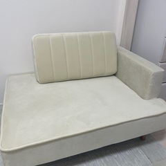 コンパクト カウチソファ「NAP」ベロア生地の画像