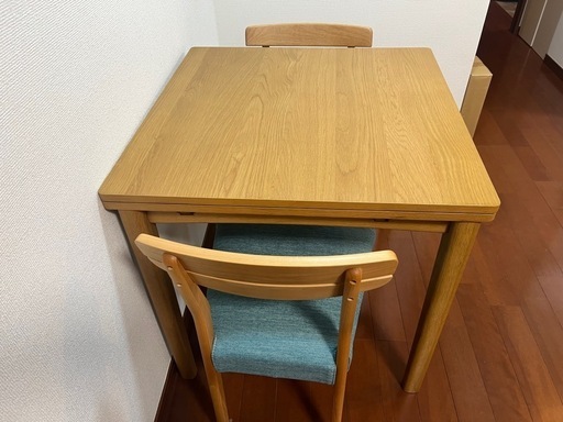 unicoダイニングテーブル