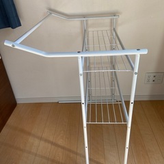 押入れ収納棚 ハンガーパイプ付きの画像