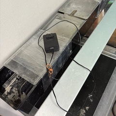 90 45 45アクリル水槽　上部フィルター　ライト付きの画像