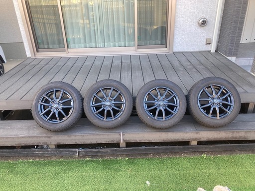 スタッドレスタイヤ