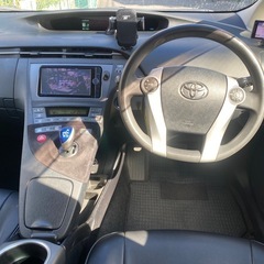 審査なし！誰でも分割購入可能！【大阪店】30プリウス後期　Sの画像