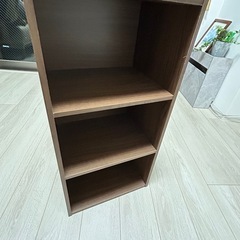 収納棚の画像