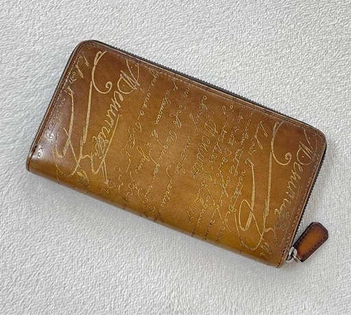 ベルルッティ財布