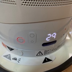 (取引中)ダイソン　ファンヒーター AM05の画像