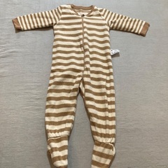 70-80サイズ　冬用　防寒　ベビー服ロンパース他まとめ売り　豹柄　ユニクロの画像