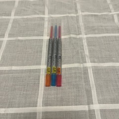 【5月中】【セット】【他商品おまとめ値引きあり】 uniボールペンリフィルの画像