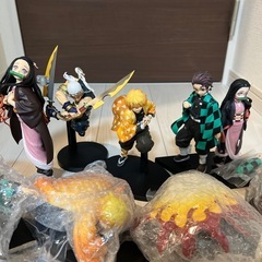 鬼滅の刃　フィギュア　15体　まとめ売りの画像