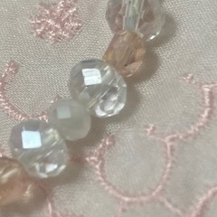 ハンドメイド:ブレスレット:ピンク＆クリア;1.2回使用の画像