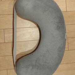 エルゴベビー　Ergobaby 授乳クッションの画像