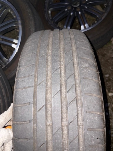 205/55R17 22年製　タイヤホイールセット！