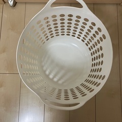 ランドリーバスケット　洗濯かごの画像