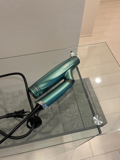 ヘアドライヤー