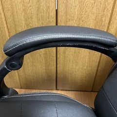 オフィスチェアの画像