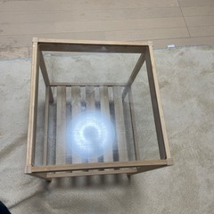 IKEA サイドテーブルの画像