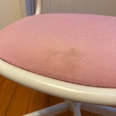 IKEA 椅子　デスクチェア　ピンクの画像