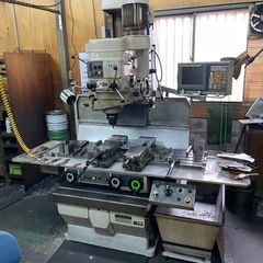 旋盤、フライス、計測器、切削工具など