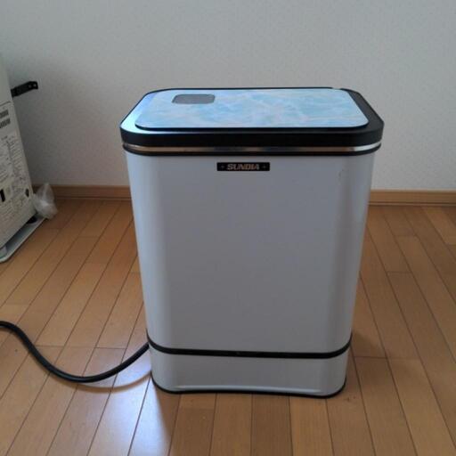 【取引中】灯油タンク屋内用　４５リットル　サンダイヤ