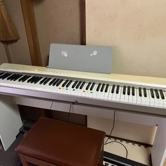 電子ピアノ