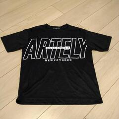 キッズ　速乾性素材Tシャツ　新品140サイズ