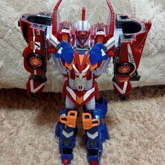 【TOBOT 】トボット　マスターV　合体ロボ