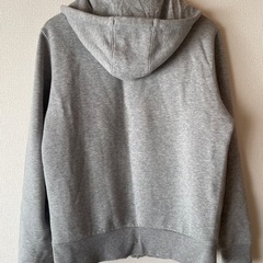 NB ニューバランス スウェットパーカー  セットアップ auの画像