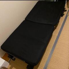 折りたたみ式ベッド　リクライニング付