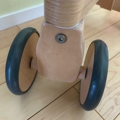 本日限定値下げホップル　HOPPL ファーストウッディバイク ナチュラル 木製　3輪車の画像