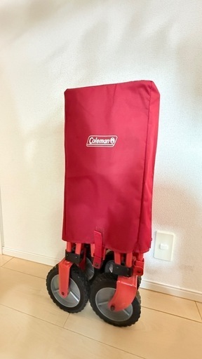 coleman コールマンのアウトドアワゴンの赤