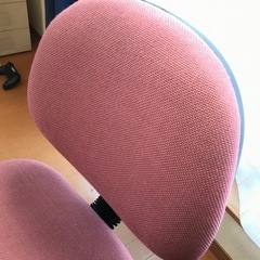 学習椅子の画像