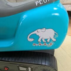 KOMATSUショベルカー　ケンケンキッキ　乗用車こども用の画像