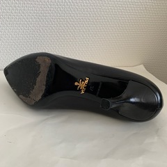 プラダ　サイズ37の画像