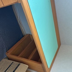 無料　学習机の画像